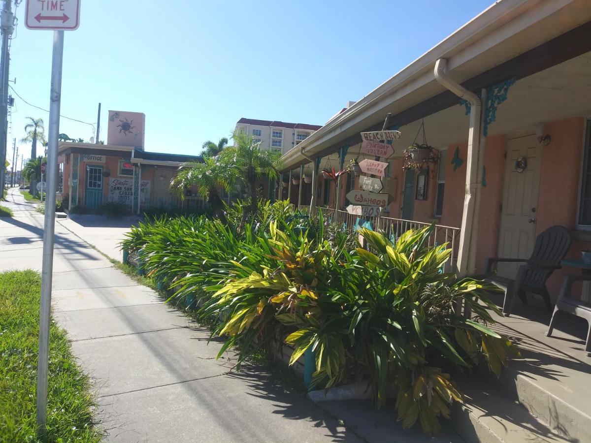 Michaels Siesta Motel St. Petersburg Exterior photo